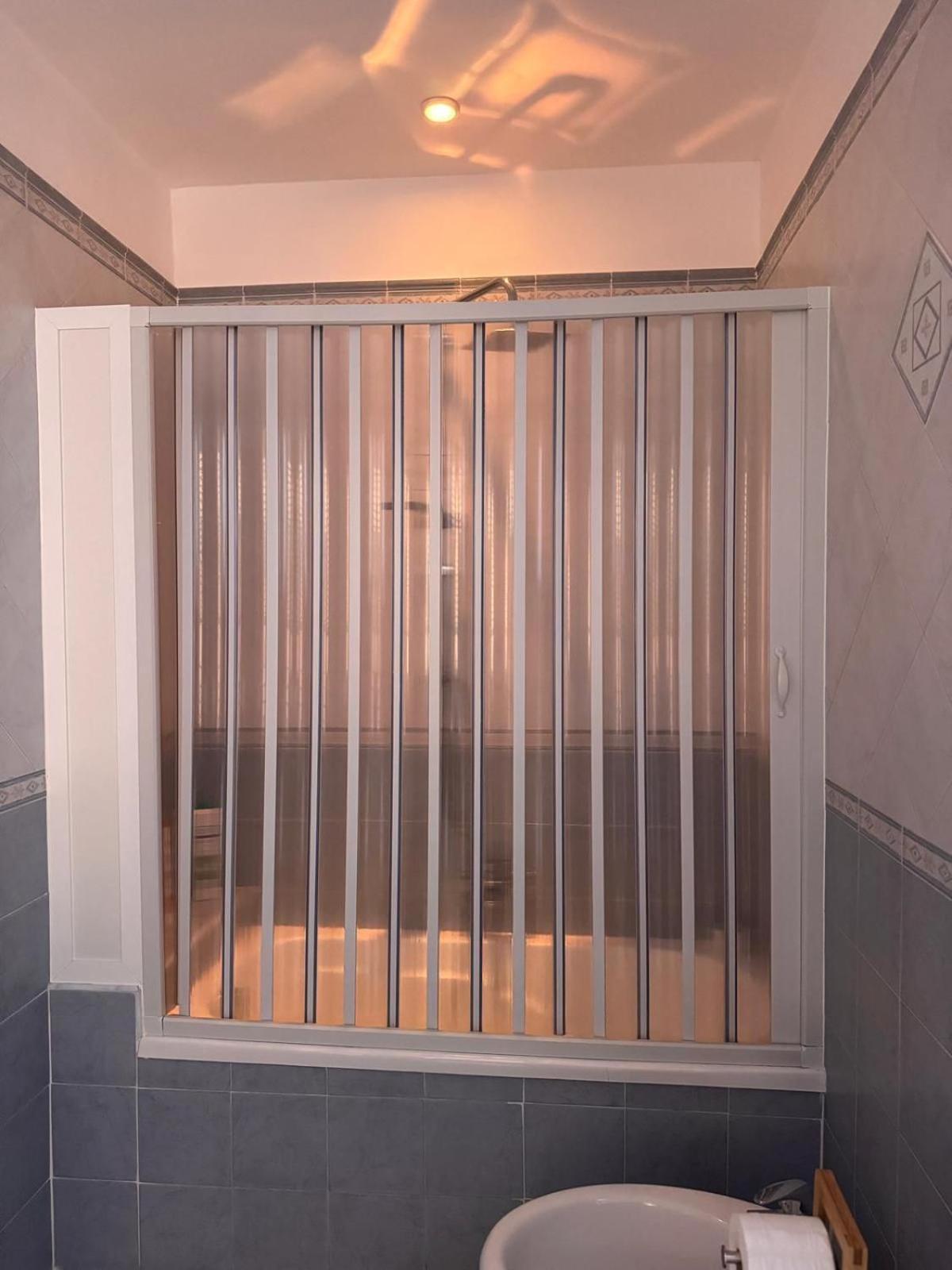 Casa Vacanze La Fenice Napels Buitenkant foto